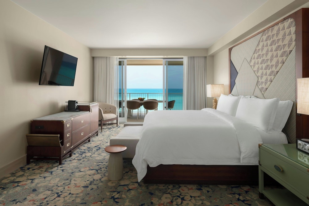 1 Bedroom, Residence, King Bed, Ocean Front, Balcony