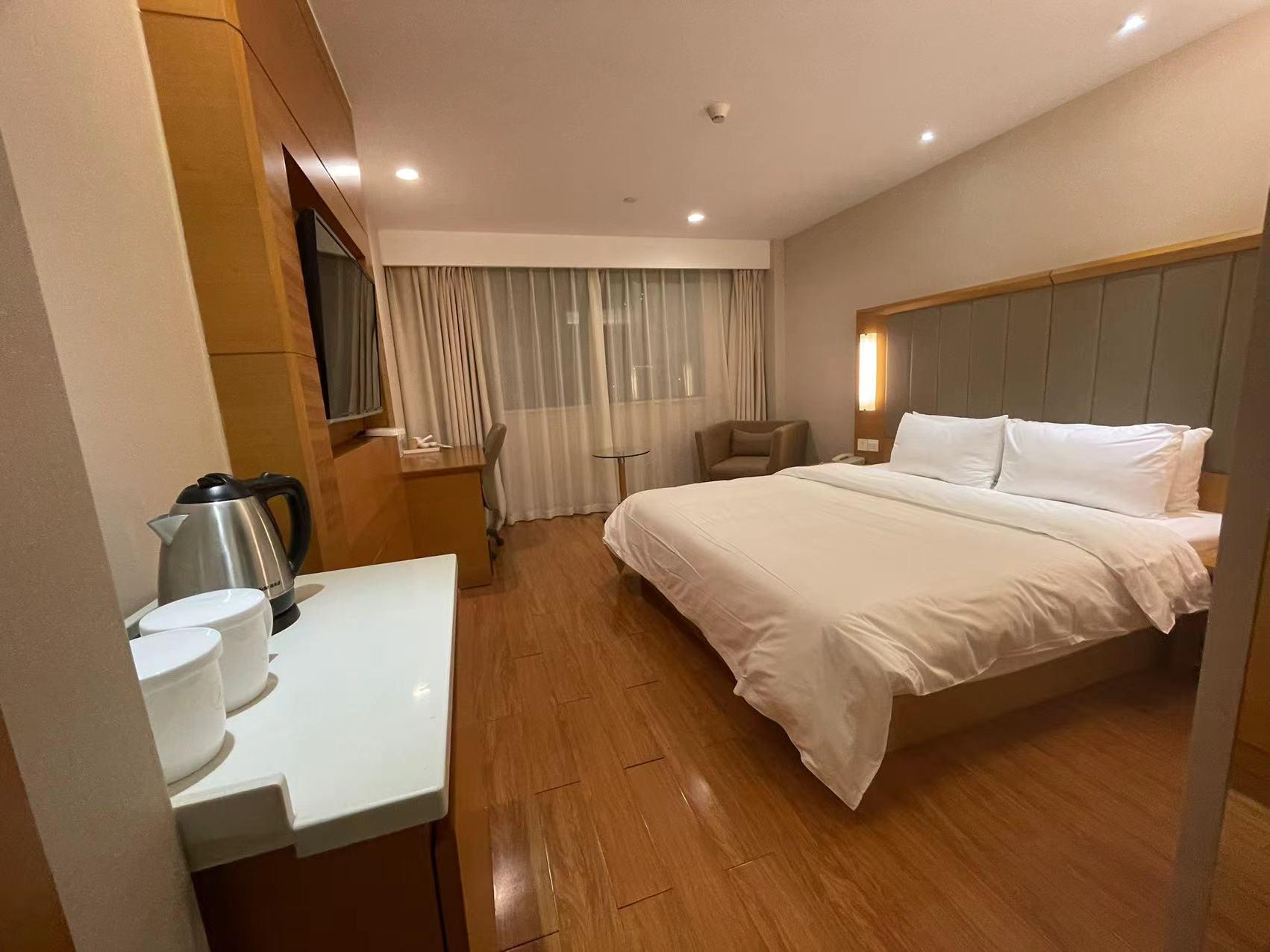 Ji Hotel (Hangzhou Huanglong Wensan Road) 20/35