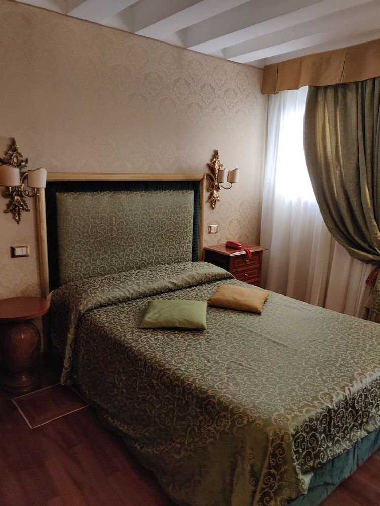 Hotel Ca Marinella 11/53
