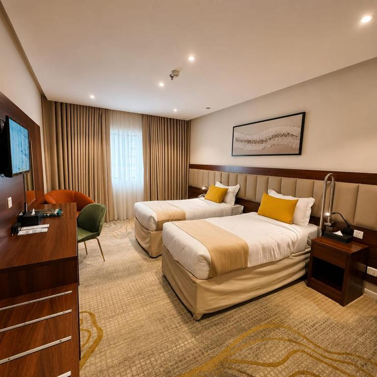 Park Elite Hotel 7/13
