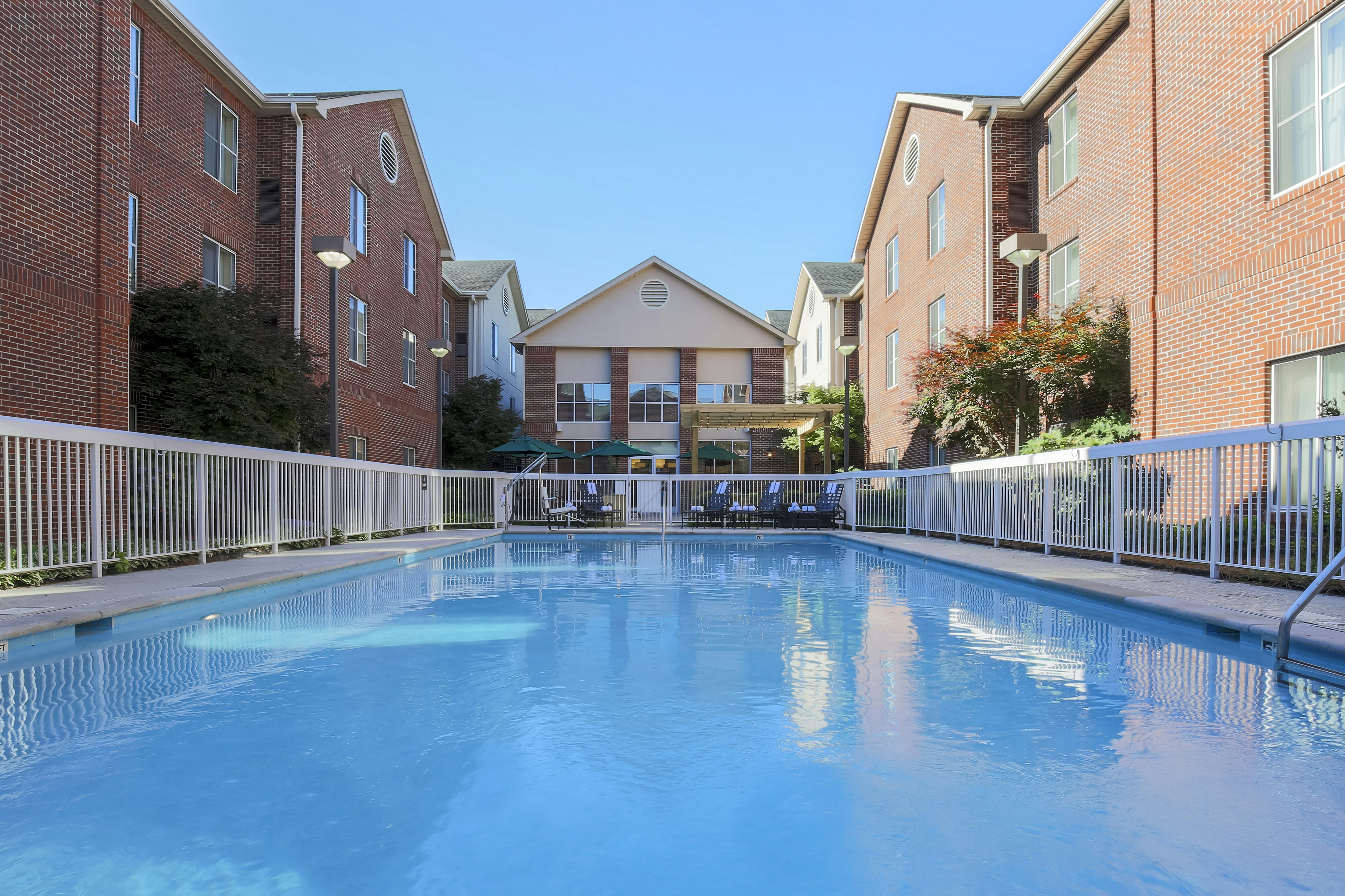 Homewood Suites By Hilton Nashville Airport 48/48