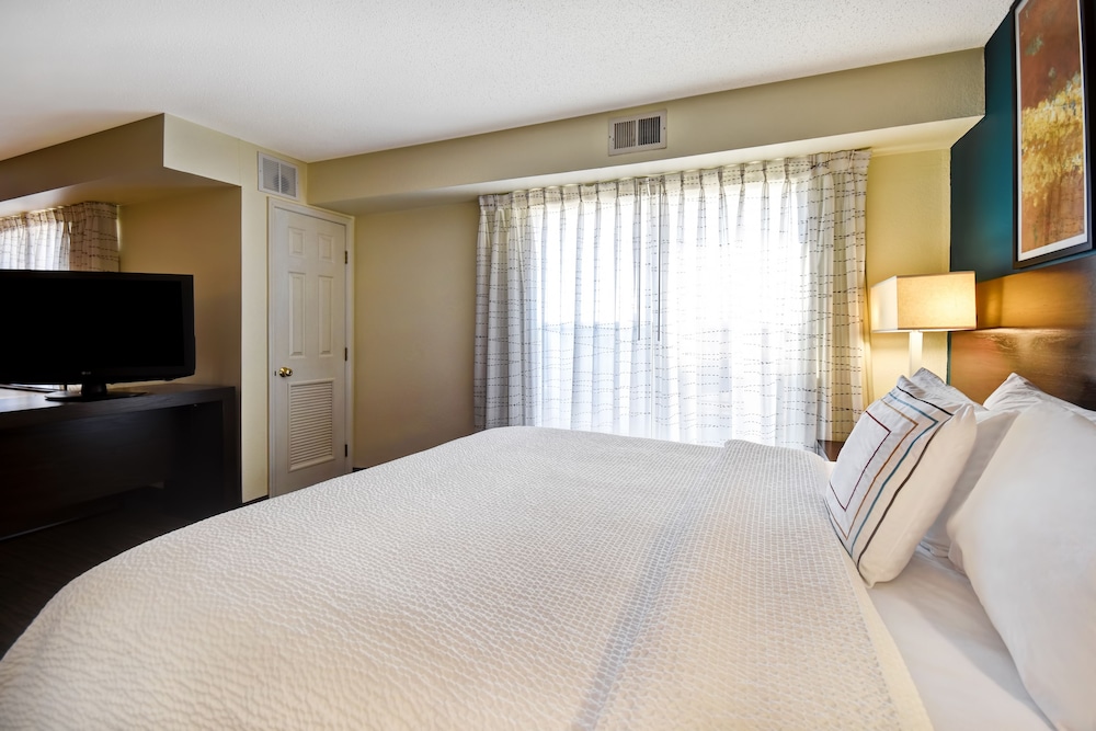 Residence Inn By Marriott Dayton Beavercreek 13/51