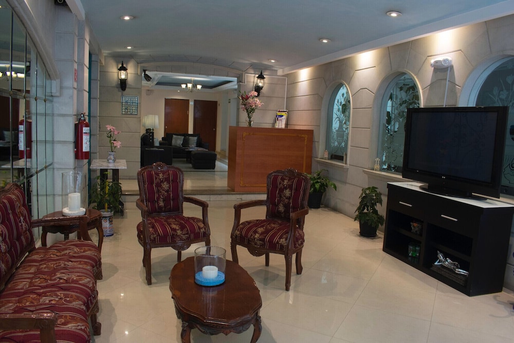 Residence Lheritage Aristoteles 225 By Bluebay 43/52