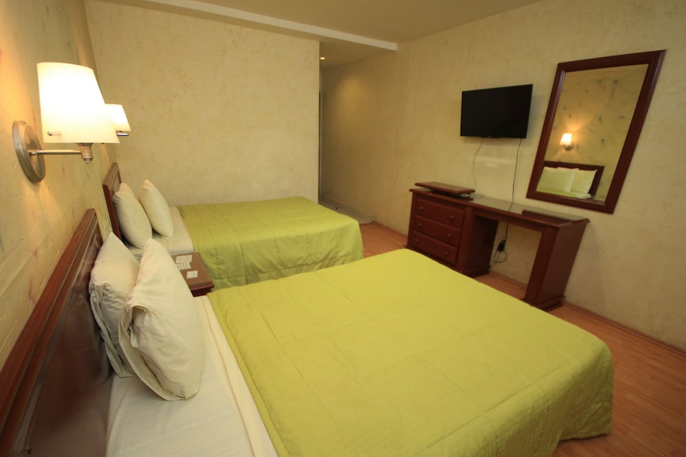 Enterprise Inn Plaza Ex Enterprise Inn Express Leon 30/45