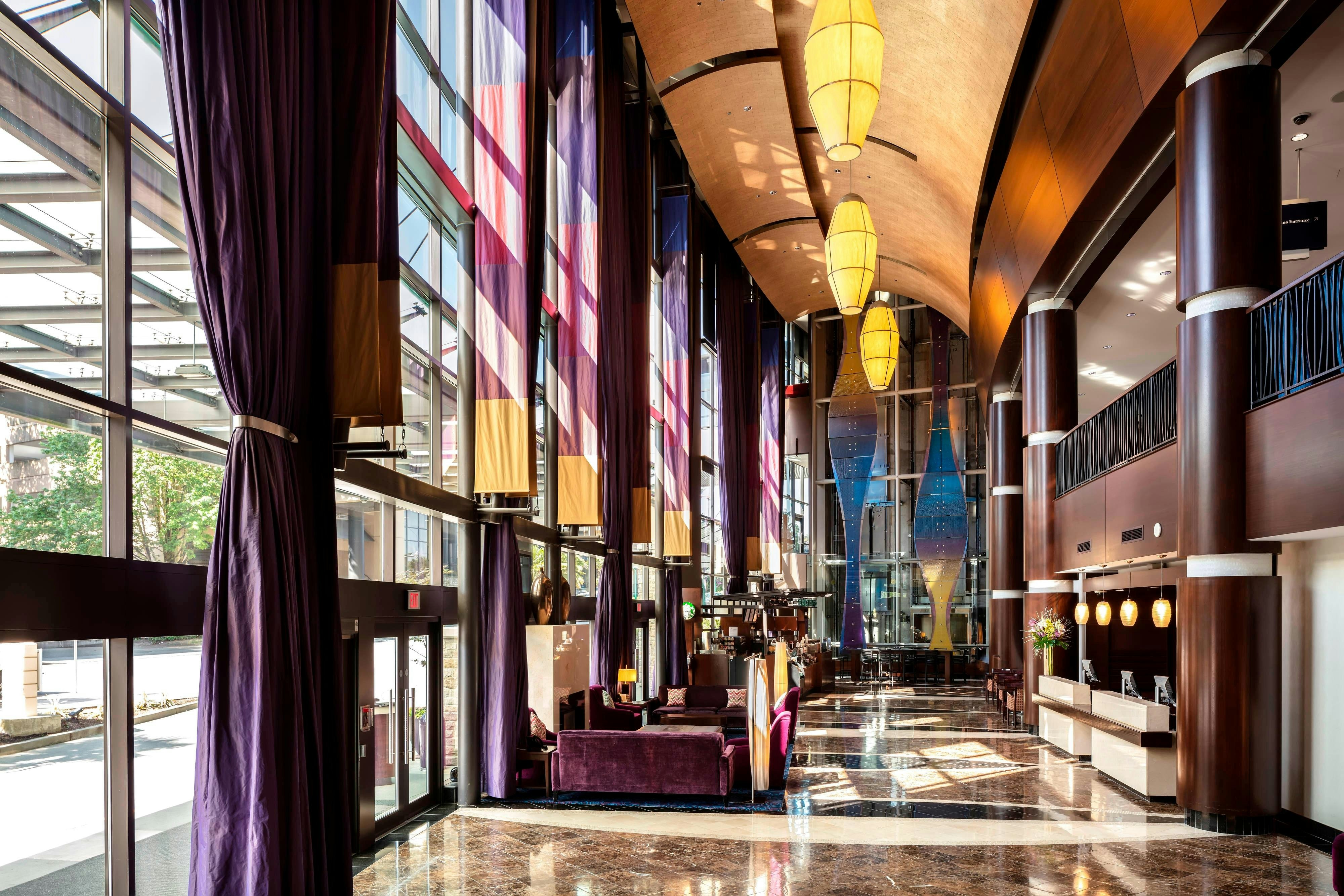 Delta Hotels by Marriott Burnaby Conference Centre 26/46