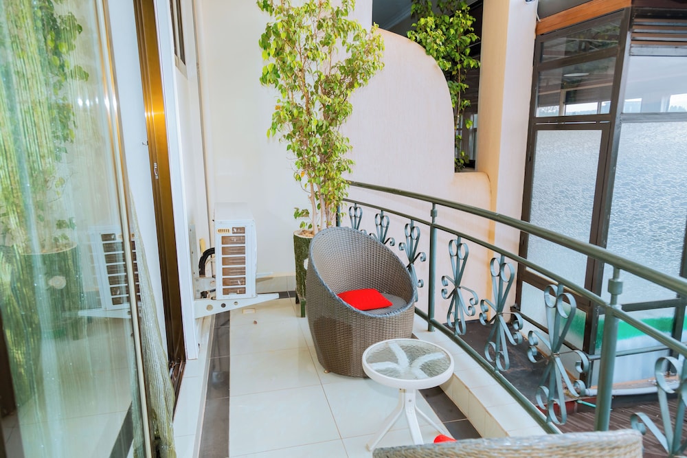 Five To Five Hotel 44/71