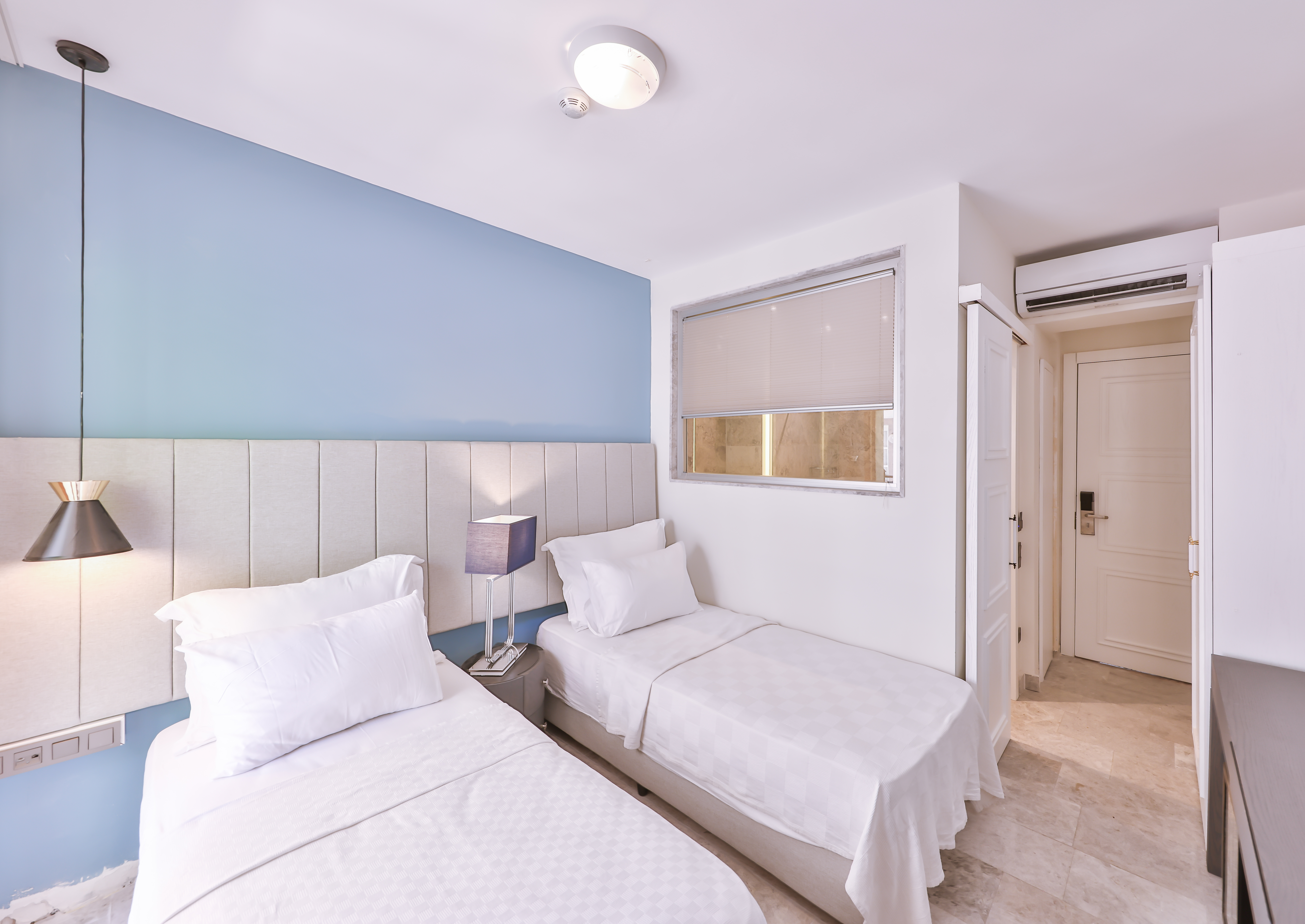 Room, Single, Double Bed, Lateral Side Sea View