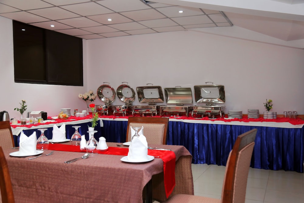 Civic Inn Uttara 43/47
