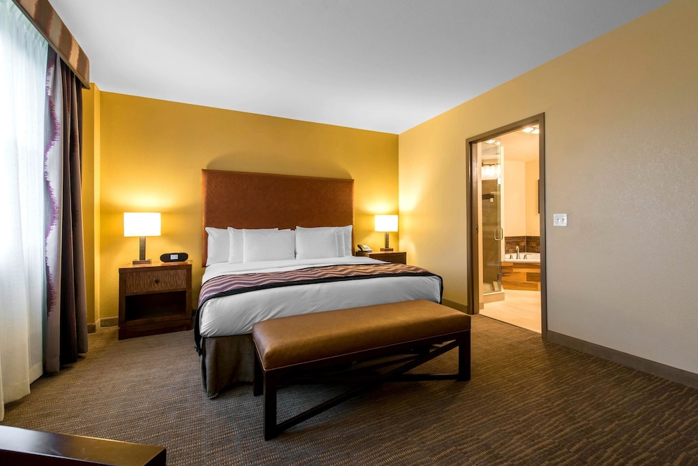 The Golden Hotel, an Ascend Collection Hotel 7/45