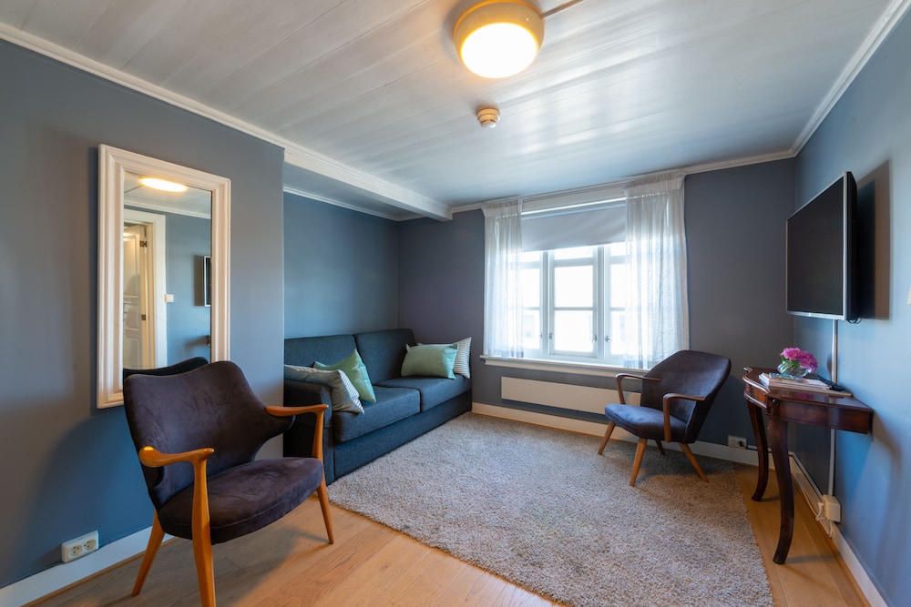 Lillesand Hotel Norge 36/55