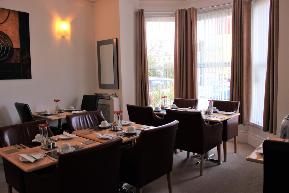 The P&M Paignton Residence 24/50