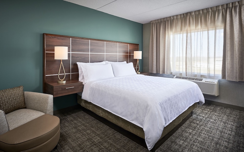 1 Bedroom, Suite, King Bed, Sofa, Kitchen, Bathtub