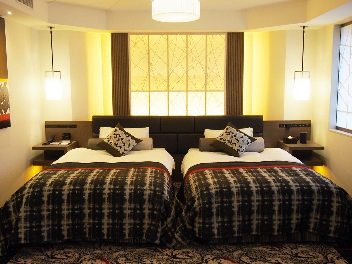 Semi Room, Premium, Suite