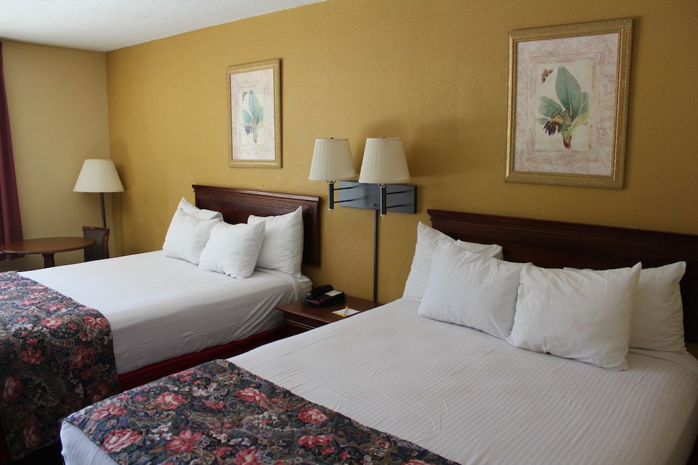 Days Inn by Wyndham Hoover Birmingham 10/56