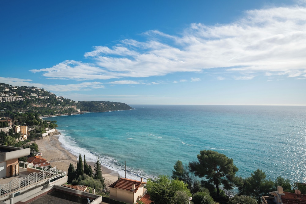 Hotel Le Roquebrune 37/50