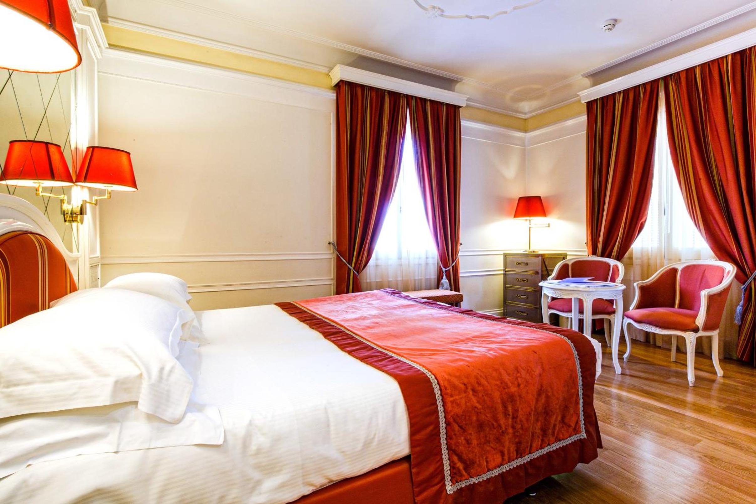 غرفة ديلوكس بسرير مزدوج أو سريرين منفصلين، Grand Hotel Des Bains 4/10