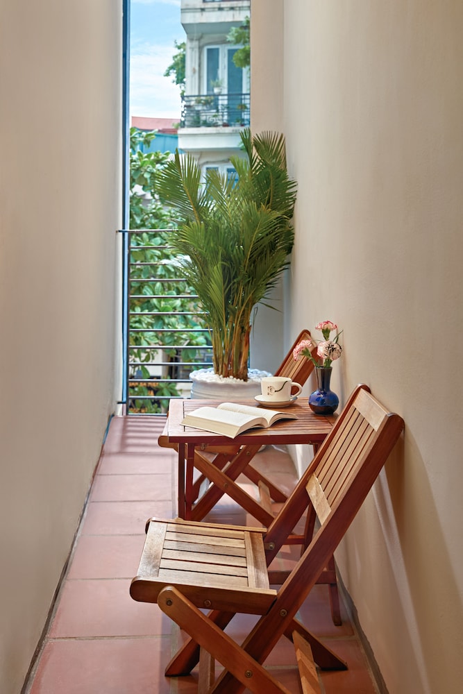 Oriana Boutique Hotel 47/55