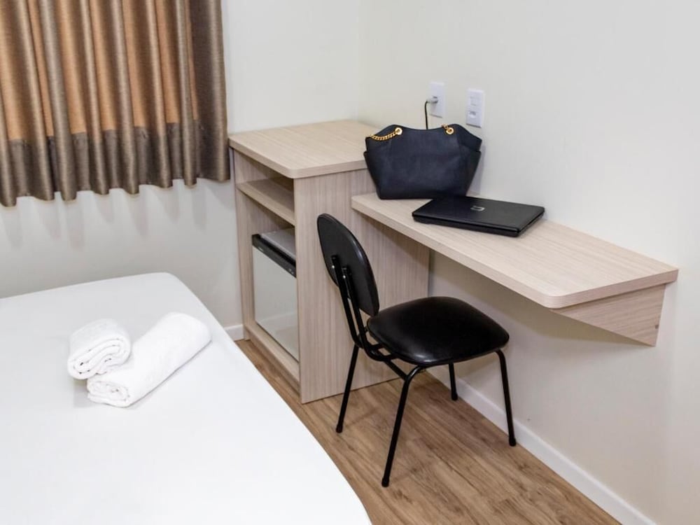 HOTEL VITORIA 39/43