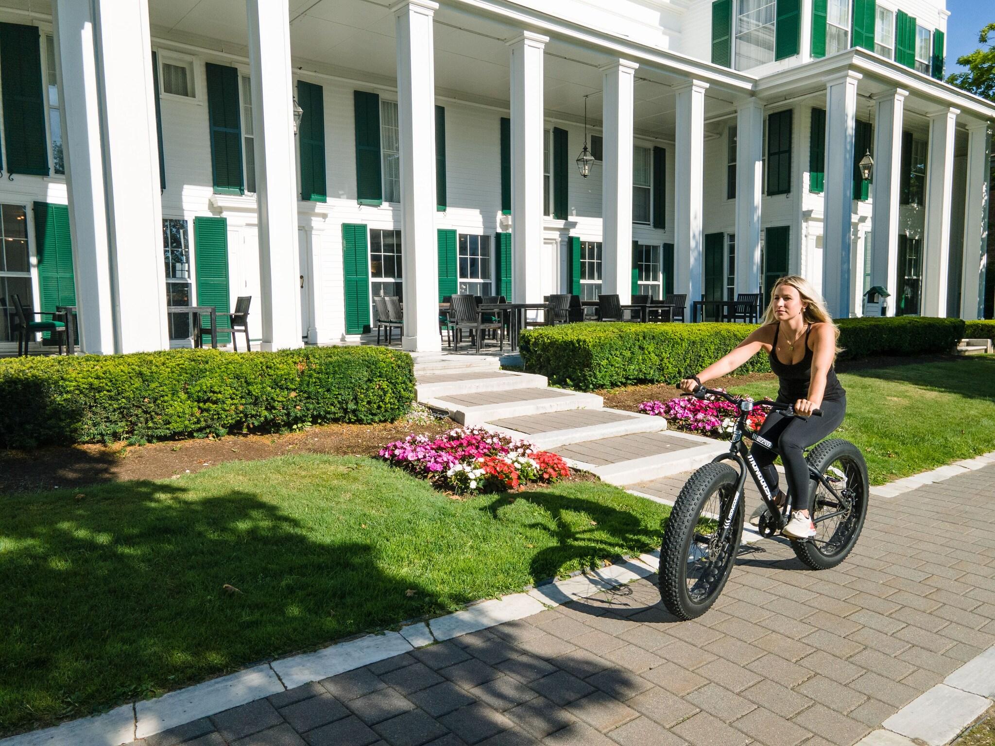 The Equinox A Luxury Collection Golf Resort & Spa Vermont 73/81