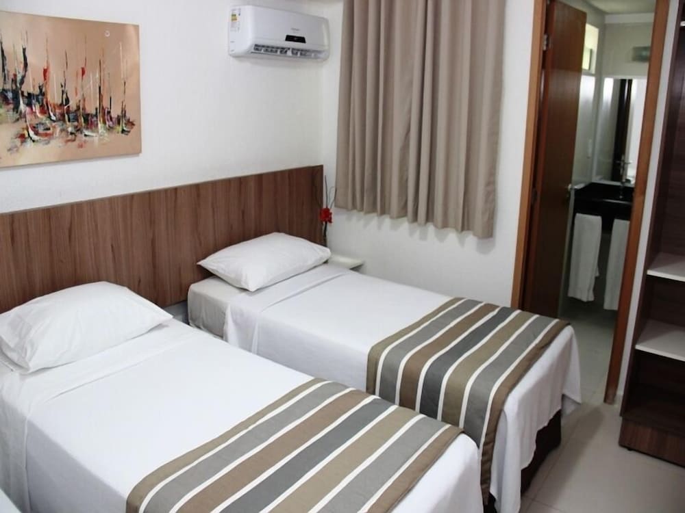 Conde Hotel 31/67