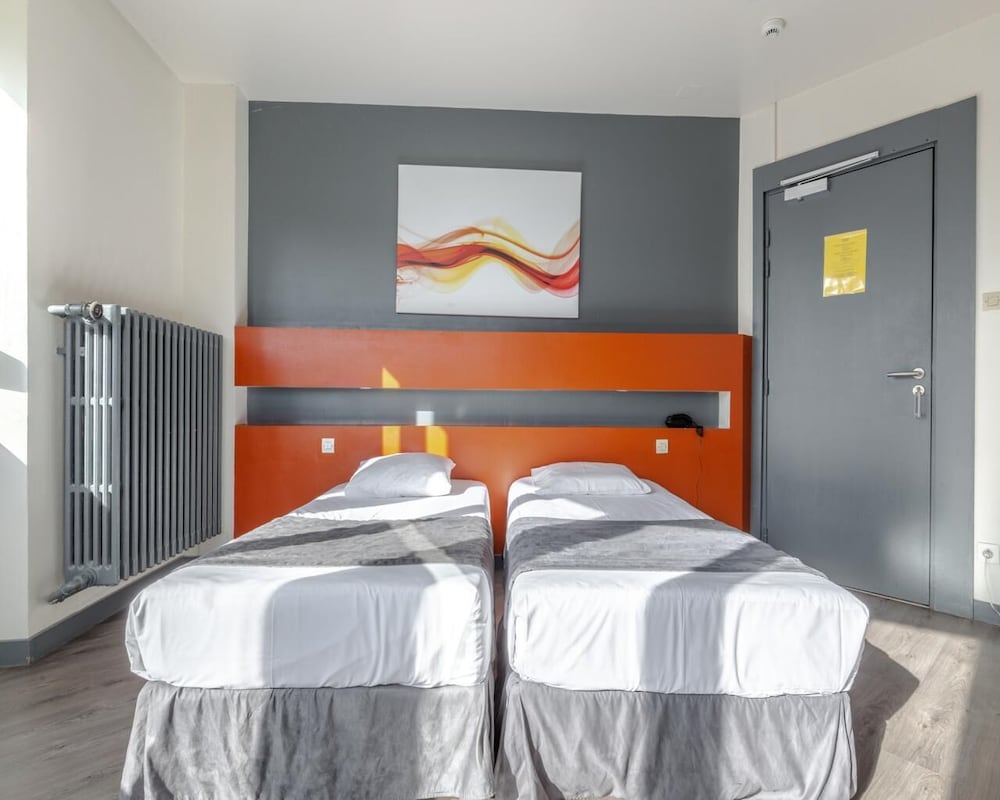 STANDARD, TWIN BEDS