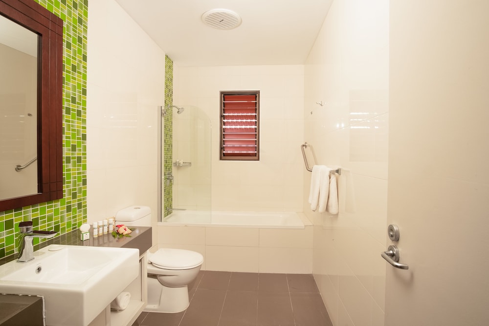 First Landing Beach Resort and Villas 48/50