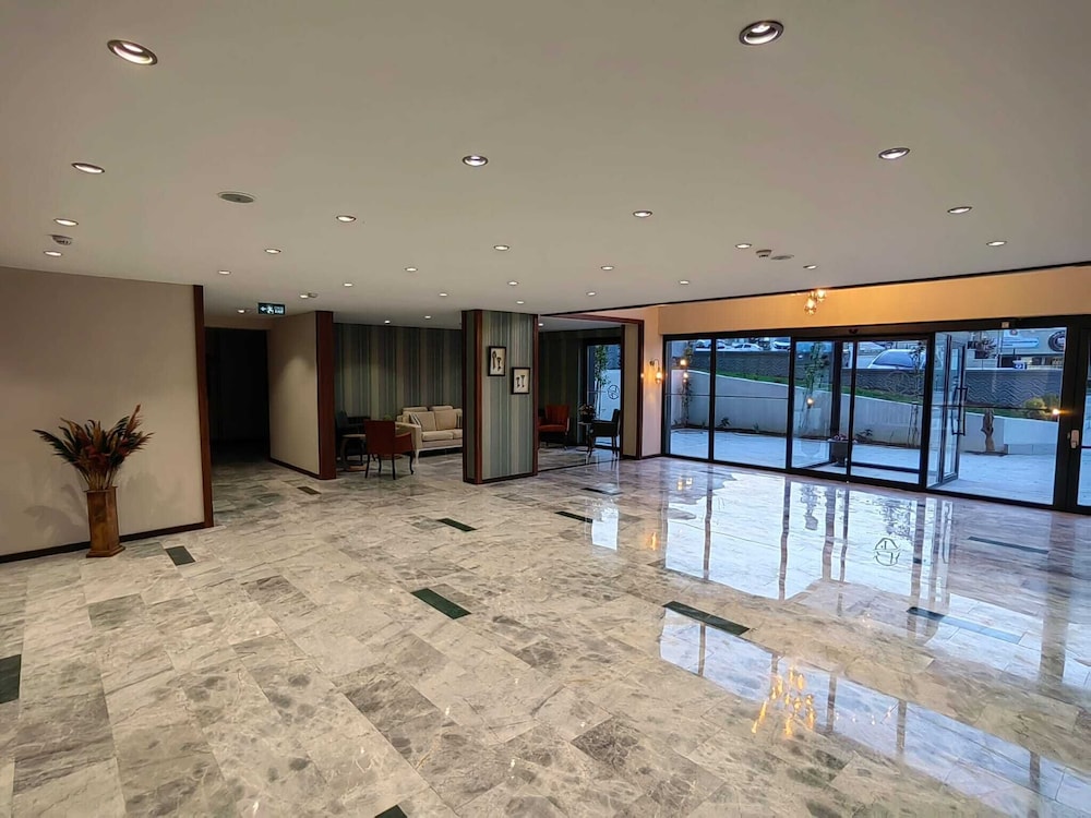 Ankara Lxry Park Hotel 10/20