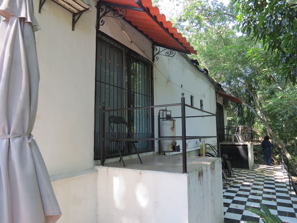 Hotel Posada Comala 1/73