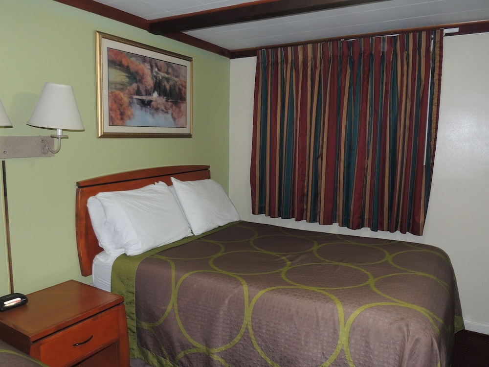 Relax Inn Bloomsburg 9/33