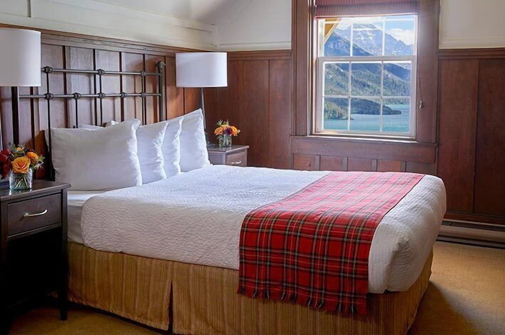 Prince of Wales Hotel 11/57