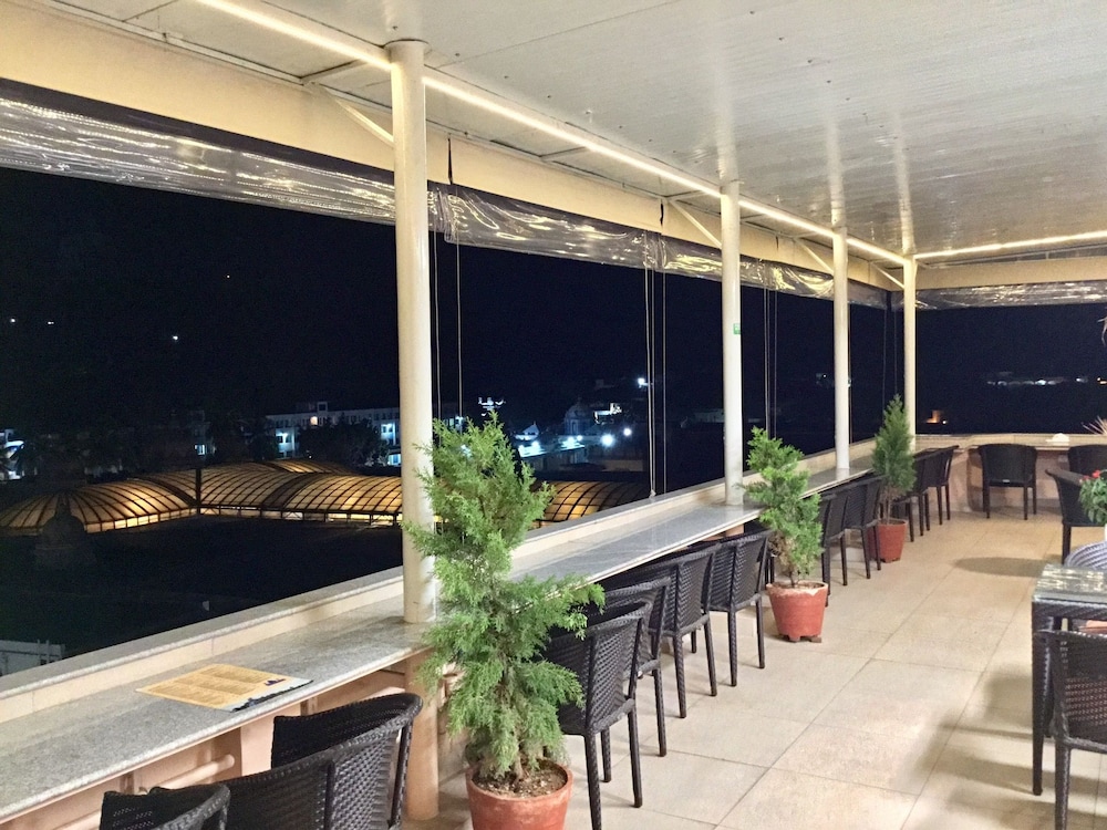 Sai Towers 36/50