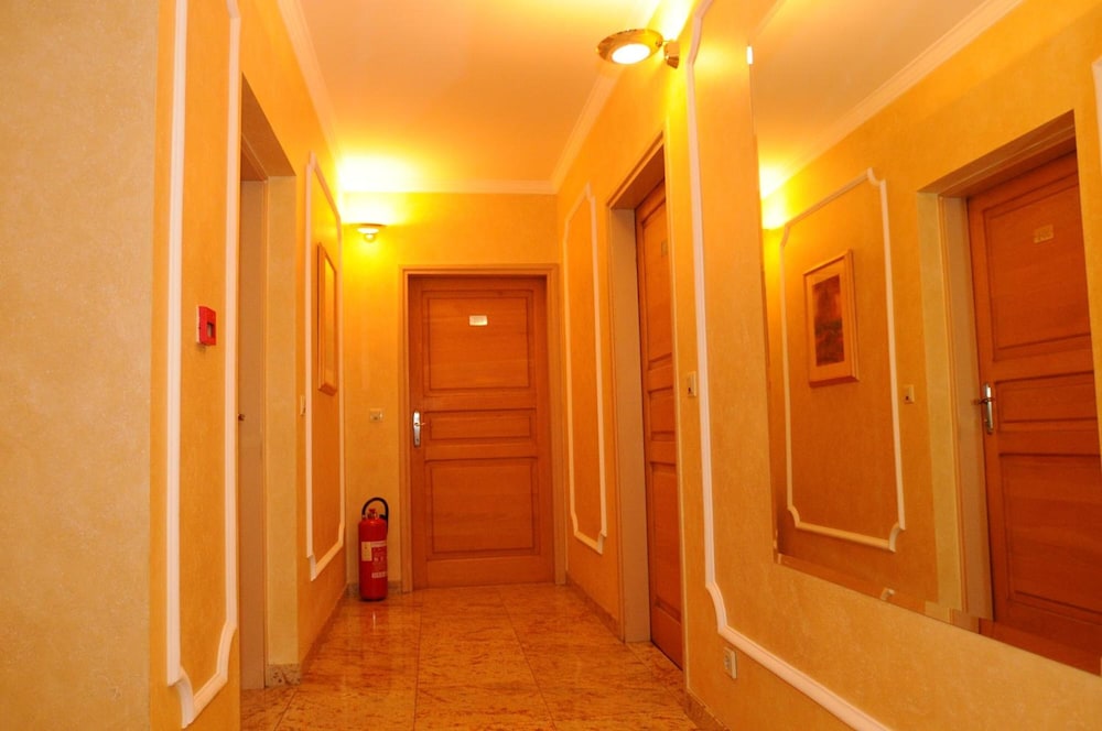 Hotel Vienna 34/55