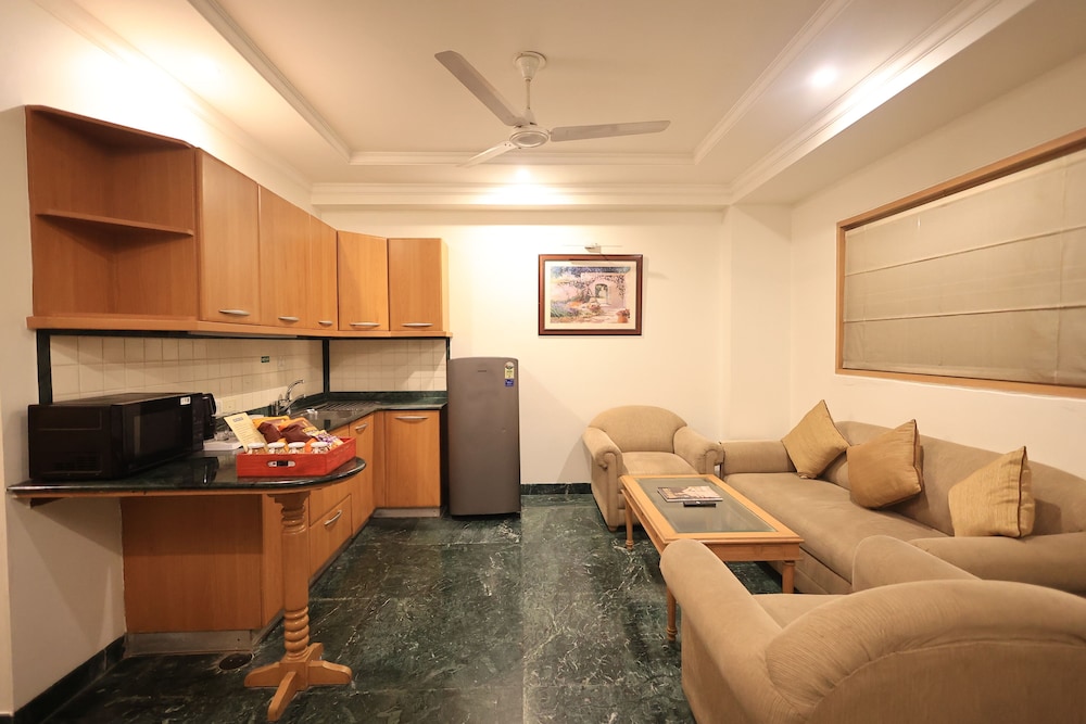 SAVOY SUITES Noida 23/34