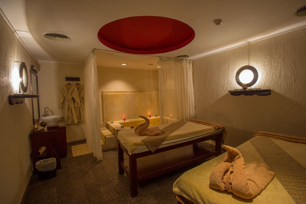 Royal Monte Carlo Resort - Adults Only 52/75