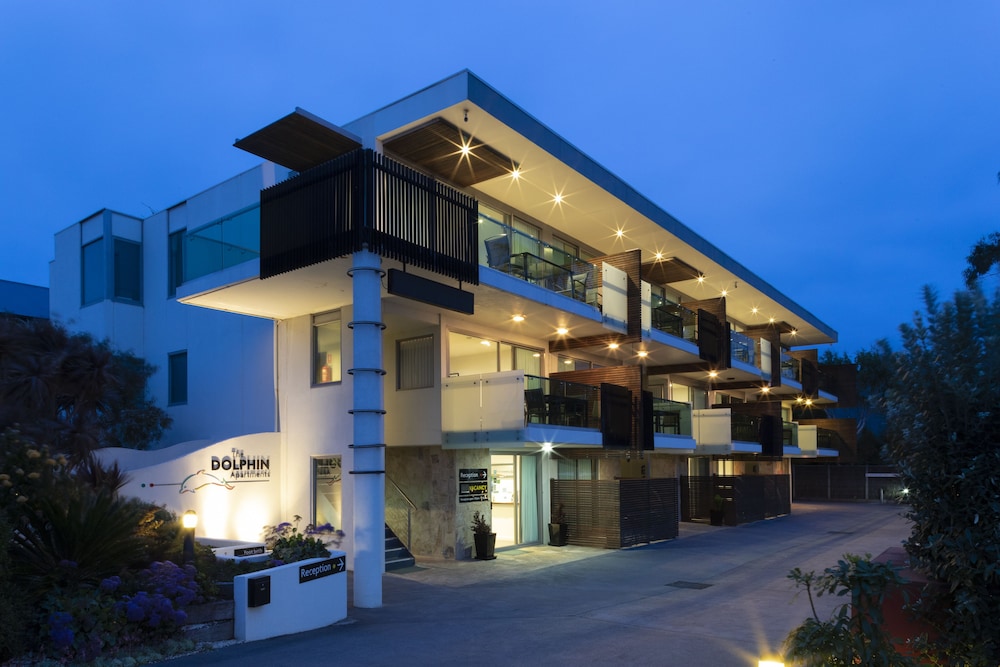 The Dolphin Apartments 2/69