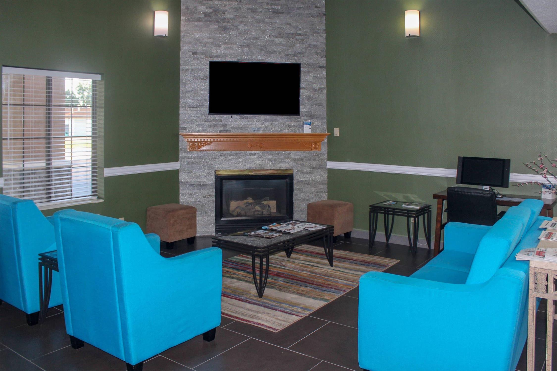 Quality Inn North Vernon near Hwy 50 22/33