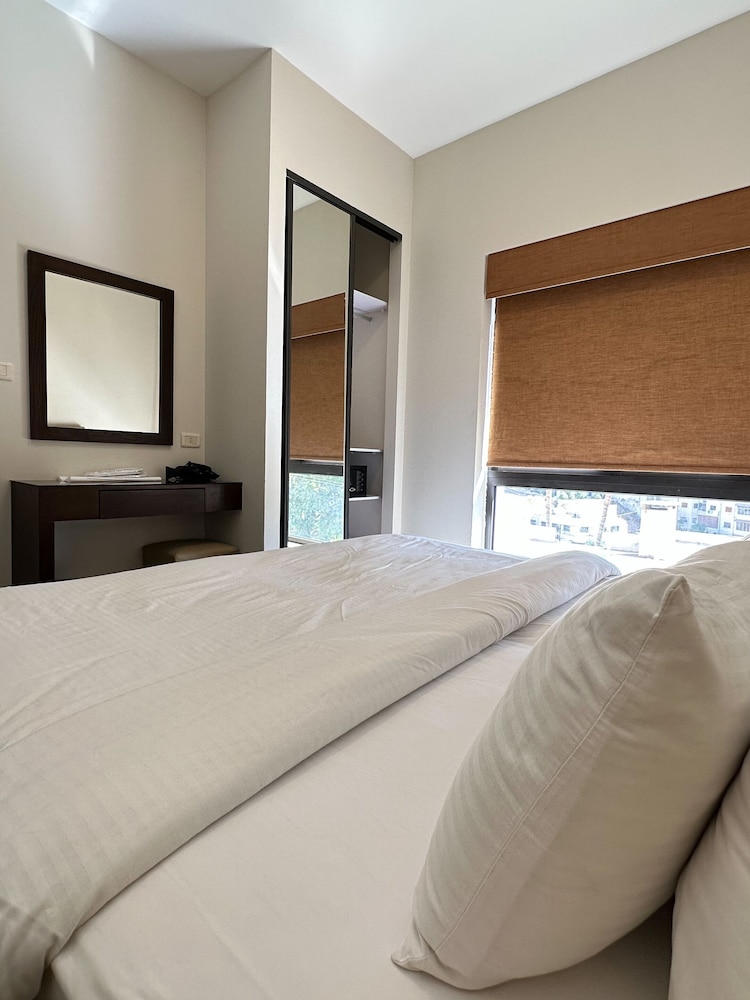 Celino Hotel 7/23