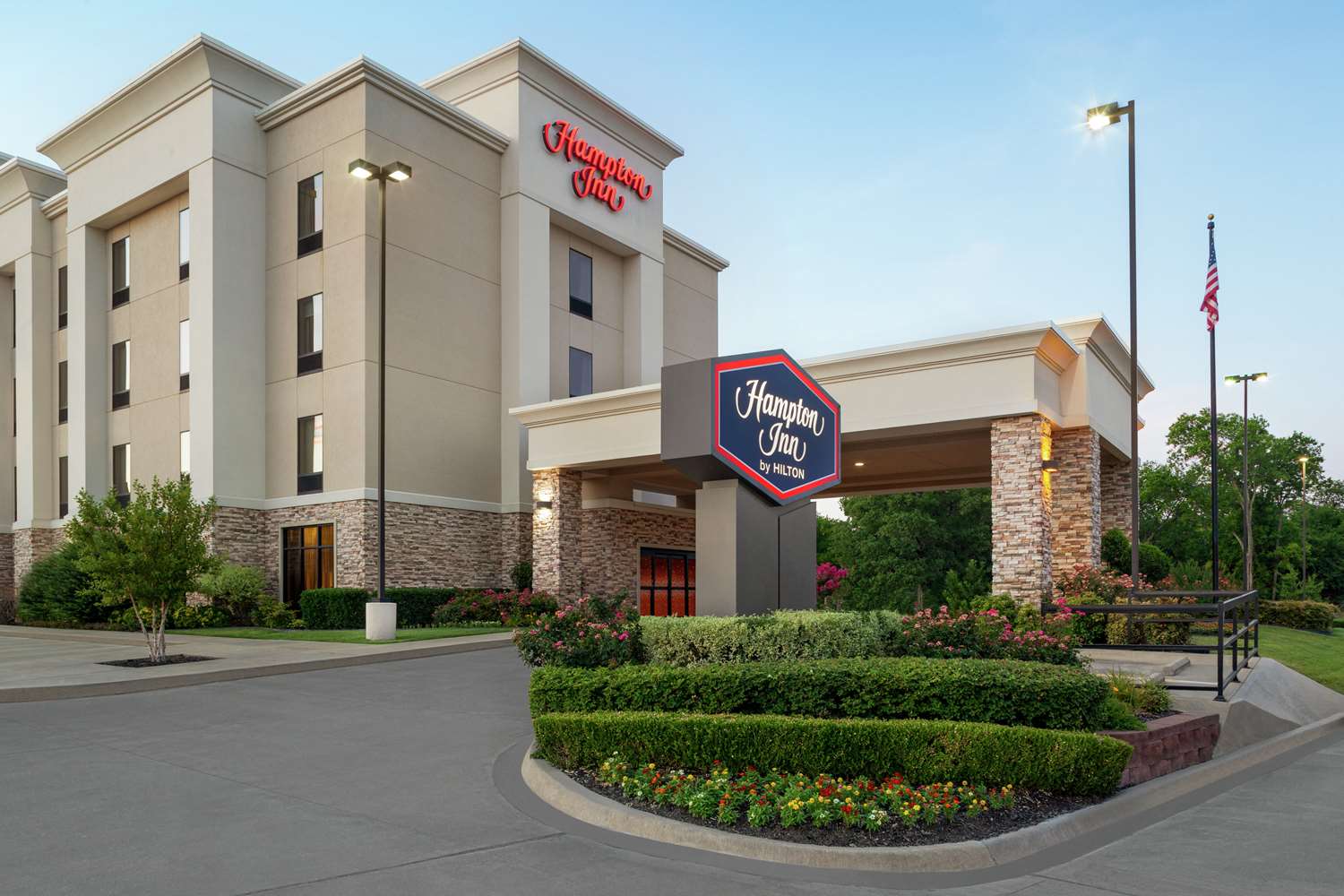 Hampton Inn Sulphur Springs 58/62