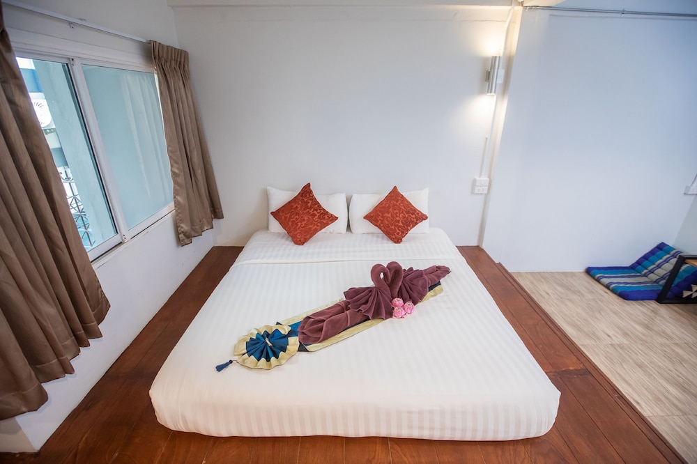 Sabaidee Chiangmai Hotel 16/65