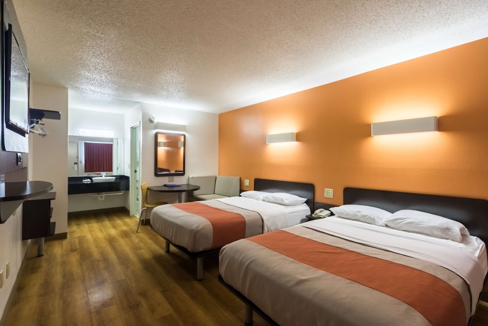 Motel6 Crawfordsville, IN 23/51