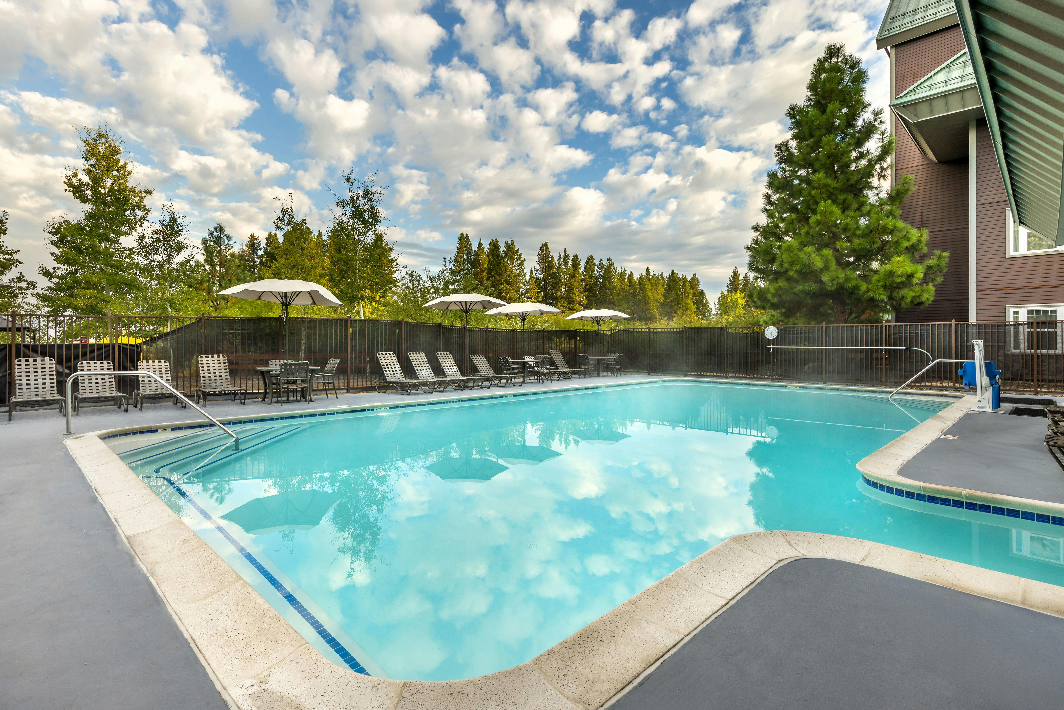 Hilton Vacation Club Lake Tahoe Resort South 12/23