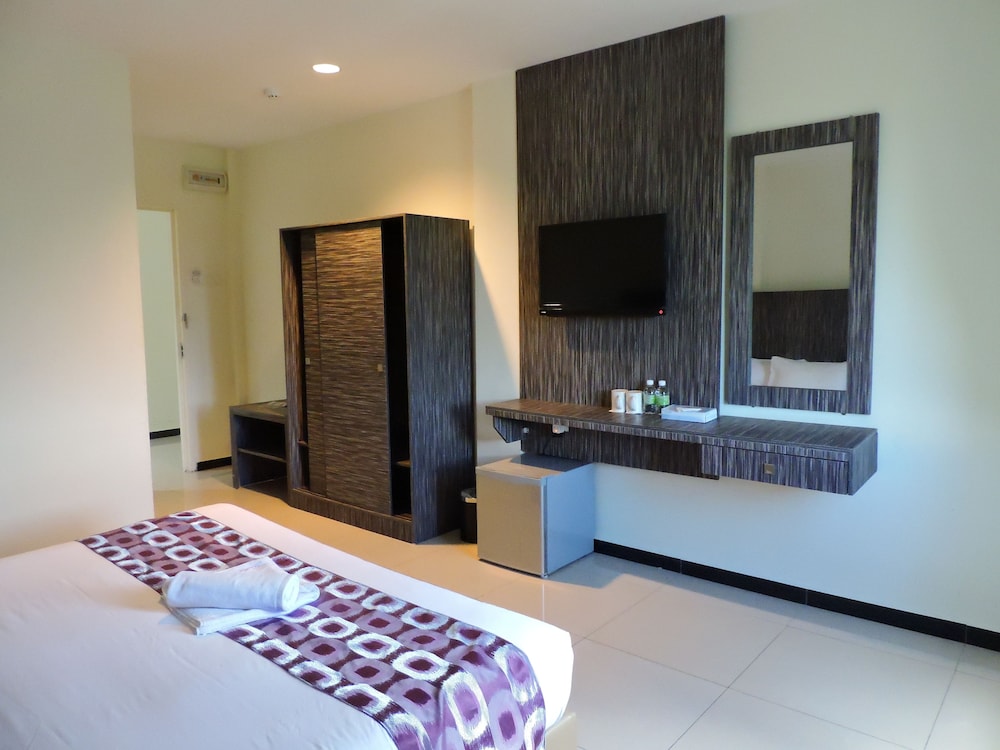 Salsa Resort Langkawi 8/21