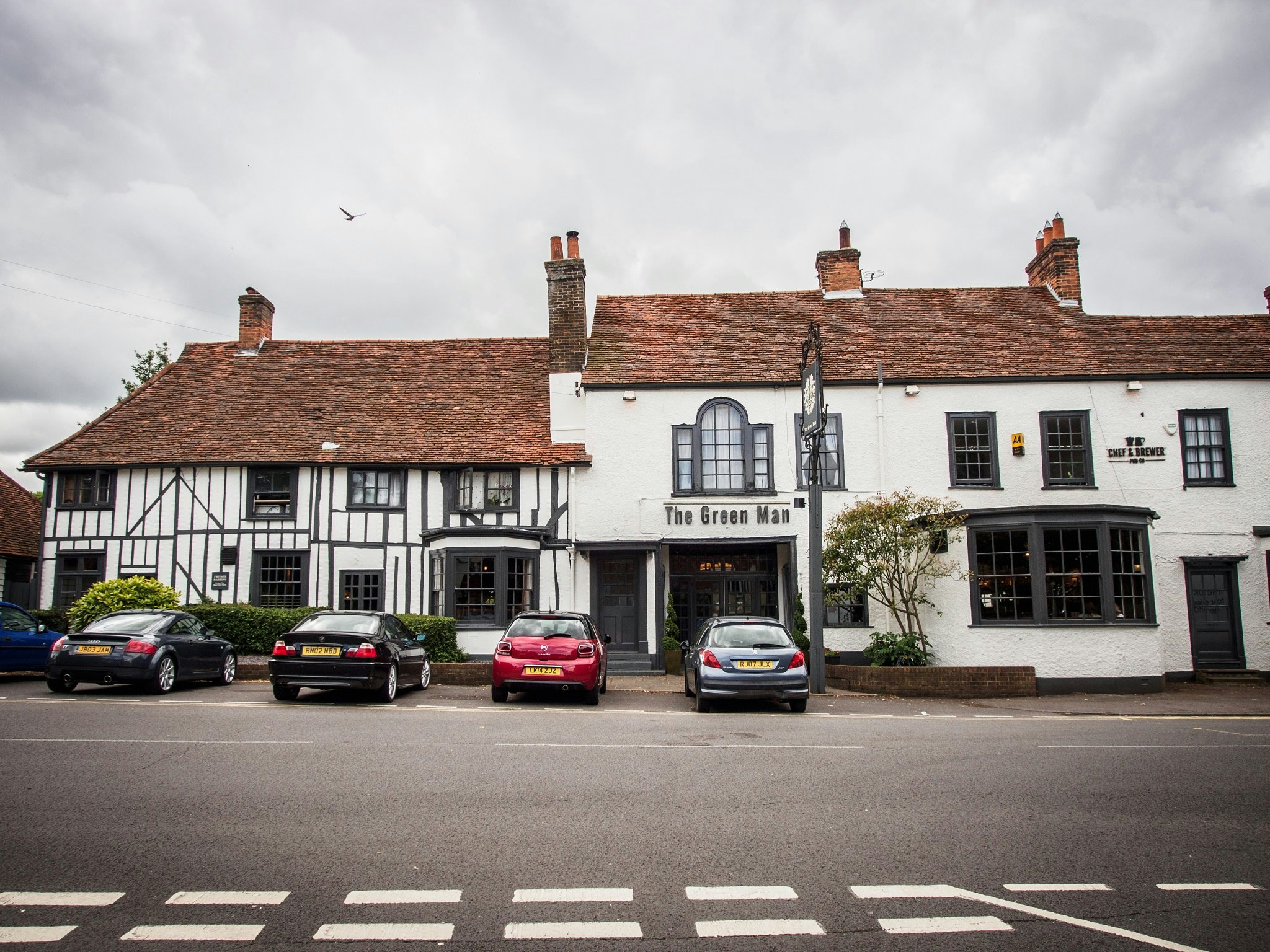 The Green Man Hotel 33/39