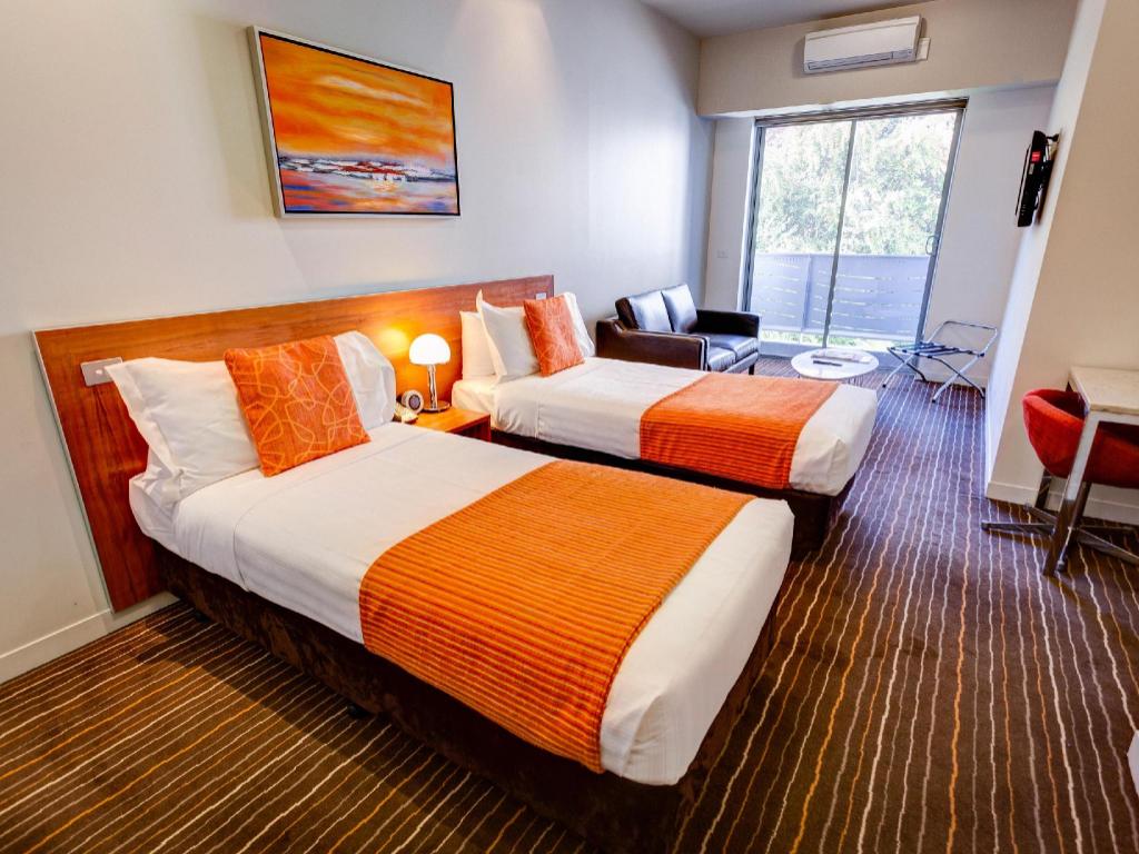 2 Bedrooms, Connecting, Family, Twin Beds
