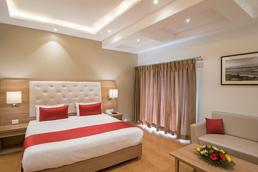 Kalinga Hotel 9/50