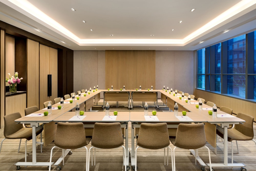 HYATT PLACE SHANGHAI HONGQIAO CBD 41/50