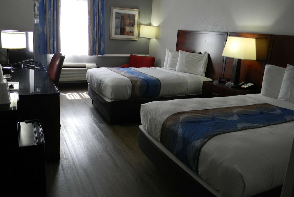 ROOM, 2 DOUBLE BEDS