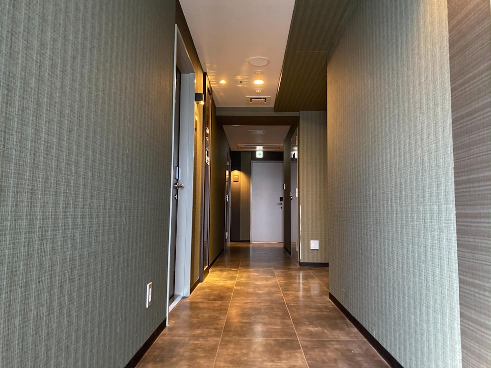 Tanimachi Luxe Hotel 51/57