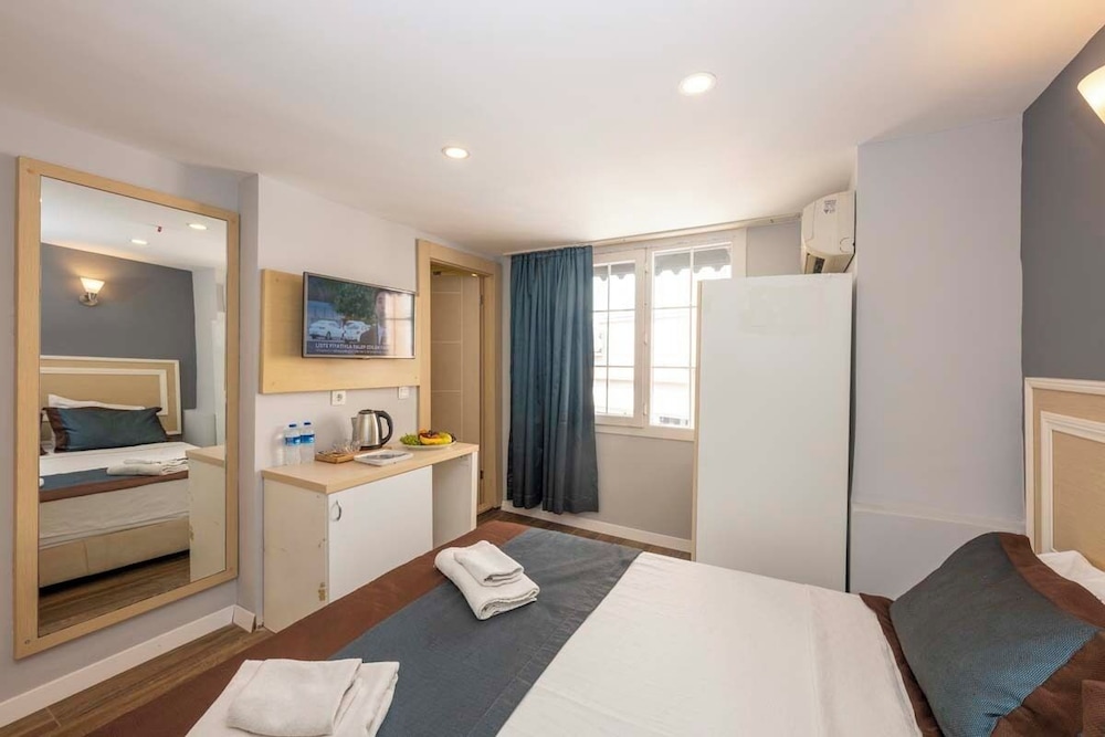 LEGEND TULIP HOTEL 24/52