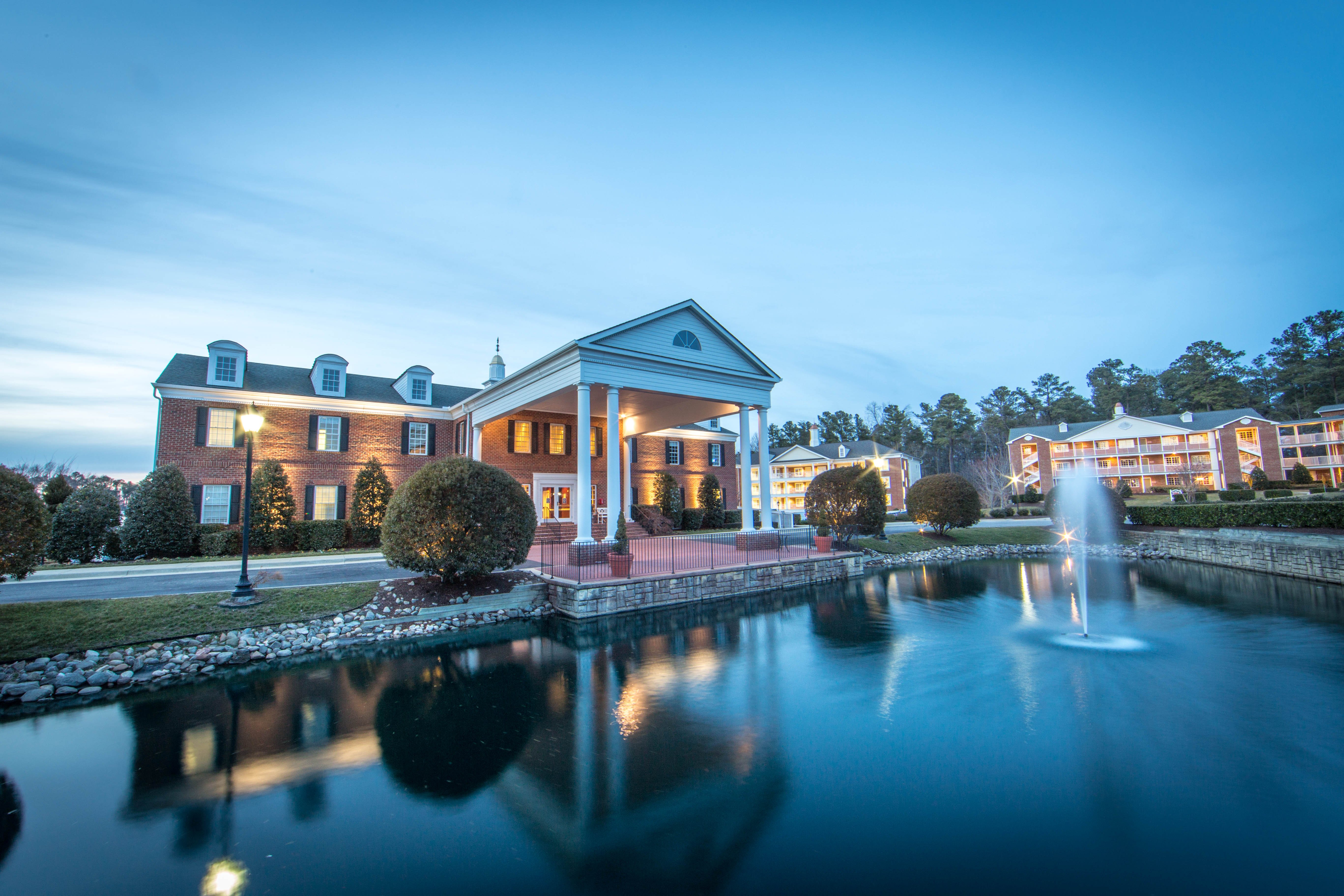 Holiday Inn Club Vacations Williamsburg Resort 3/83